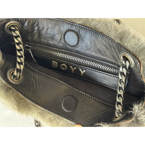 NWT BOYY Real Fur Bag With Sliding Adjustable Chain (A051) - Picture 5 of 8